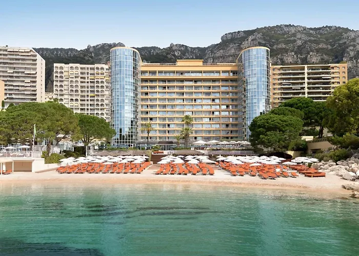 Le Méridien Beach Plaza